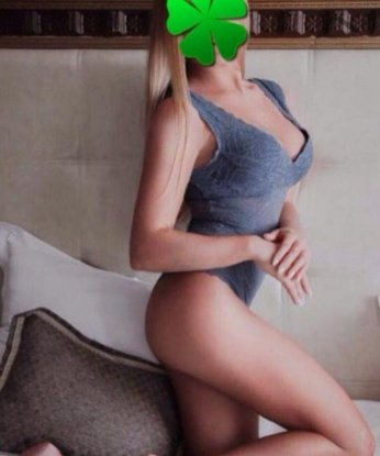 Венера, 28 лет